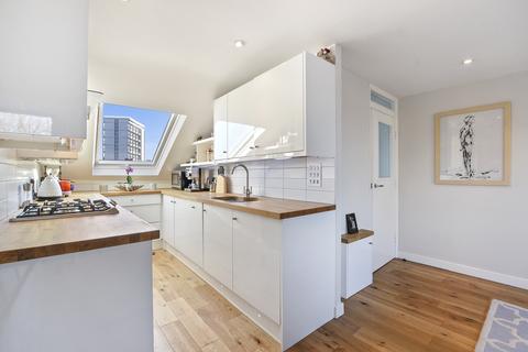 2 bedroom apartment for sale, Sutherland Avenue, London, W9