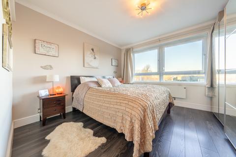 1 bedroom apartment for sale, Stuart Tower, 105 Maida Vale, London, W9