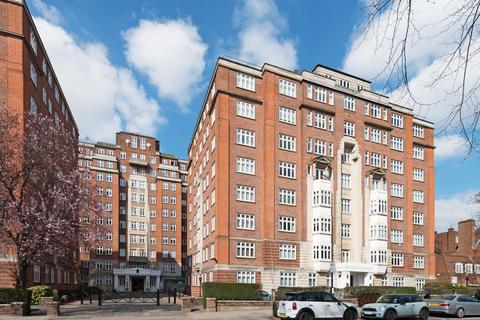 2 bedroom apartment for sale, Grove Hall Court, Hall Road, St John's Wood, London, NW8