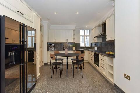 5 bedroom apartment for sale, Abbey Lodge, Park Road, St John's Wood, London, NW8