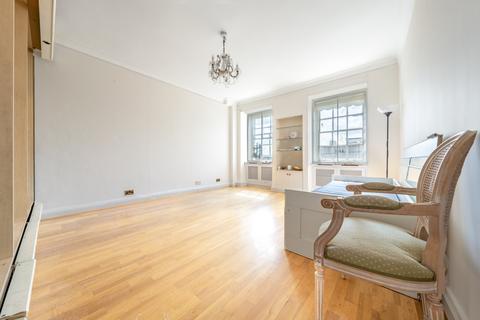 2 bedroom apartment for sale, Eyre Court, Finchley Road, St John's Wood, London, NW8