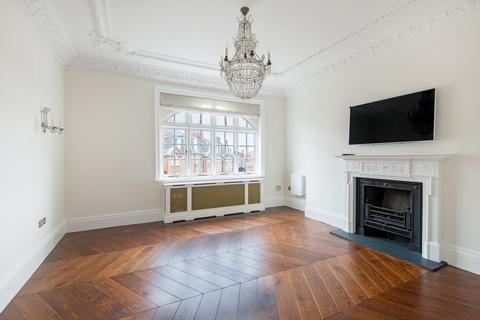 4 bedroom apartment to rent, North Gate, Prince Albert Road, St John's Wood, London, NW8
