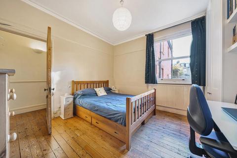 126 Merton Hall Road, London, SW19 3PZ
