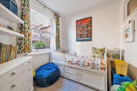 126 Merton Hall Road, London, SW19 3PZ
