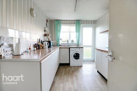 24 Alpine Way, Luton, LU3 3HF