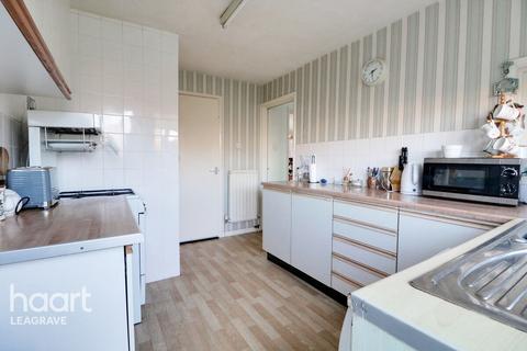 24 Alpine Way, Luton, LU3 3HF