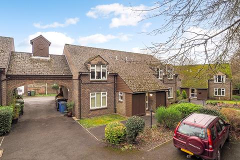 1 bedroom retirement property for sale, Thornton End, Holybourne, Alton, Hampshire