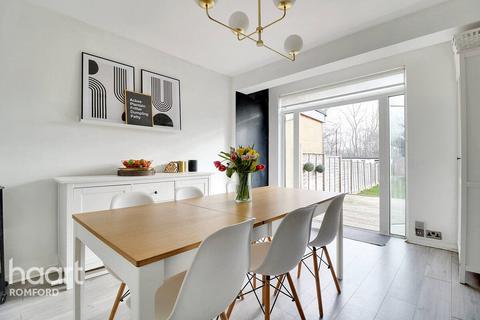 50 Barton Avenue, Romford, RM7 0ND
