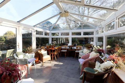 5 Rectory Orchard, London, SW19 5AS