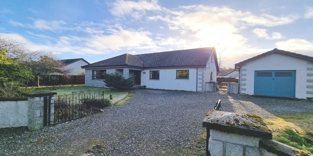 Cherrybank, Nethy Bridge 5 bed detached house for sale £370,000