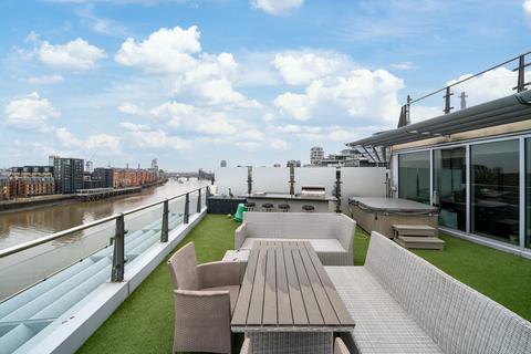 3 bedroom apartment for sale, Commodore House, Battersea Reach