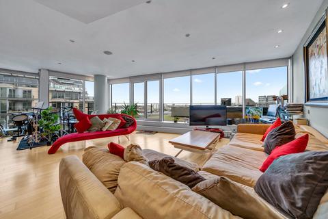 3 bedroom apartment for sale, Commodore House, Battersea Reach