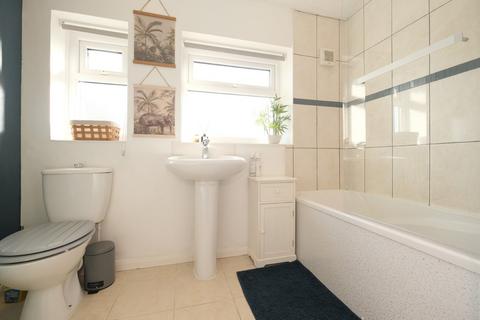 14 Thorndon Close, Orpington, BR5 2SJ