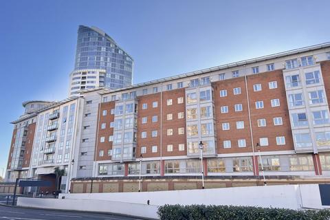 Studio for sale, Gunwharf Quays, The Round House Gunwharf Quays, PO1