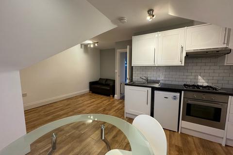 1 bedroom flat to rent, Fairbridge Road, Archway