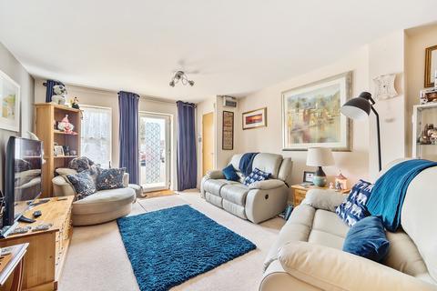 2 bedroom ground floor flat for sale, Aspect House, Coombe Vale Road