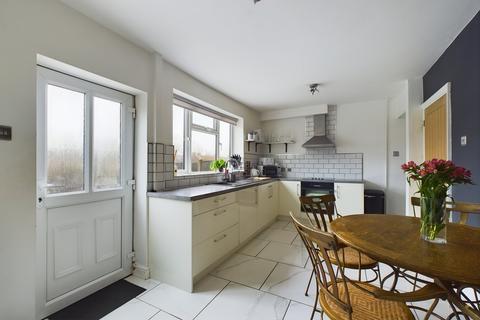 3 bedroom semi-detached house for sale, Lodge Avenue, Ashbourne