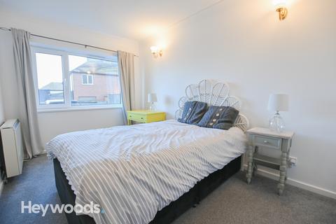 2 bedroom flat for sale, Queensway, Westlands, Newcastle under Lyme