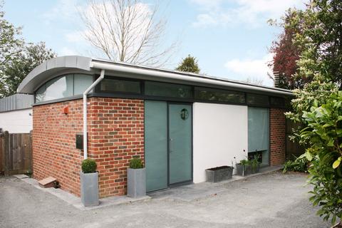 15 Seldon Close, Olivers Battery, Winchester, SO22 4JG