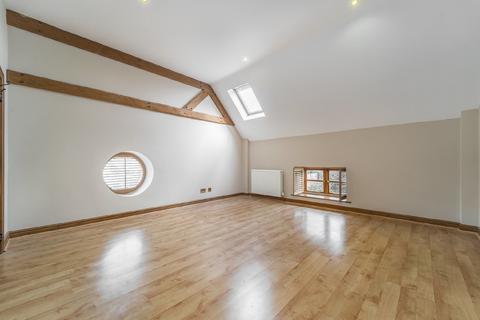 4 bedroom barn conversion to rent, Halsall Manor Court, Ormskirk