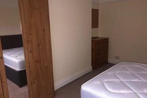 3 bedroom house share to rent, Holborn Hill, Ormskirk