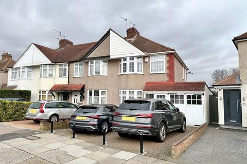 82 Shirley Avenue, Bexley, DA5 3AZ