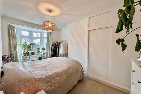 82 Shirley Avenue, Bexley, DA5 3AZ