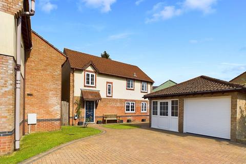 4 bedroom detached house for sale, Plas y Ddol, Johnstown, Carmarthen