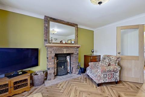 3 bedroom semi-detached bungalow for sale - Moor Lane, Tamworth B77