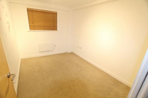 2 bedroom ground floor flat for sale - 3 St. Giles Court