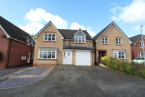 4 bedroom detached house for sale, 10 Oakfield Court