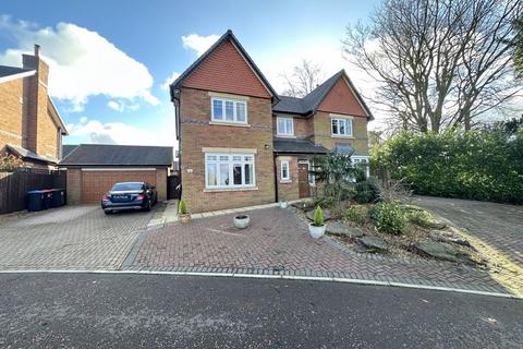 4 bedroom detached house for sale - Ashbery Road, Backford