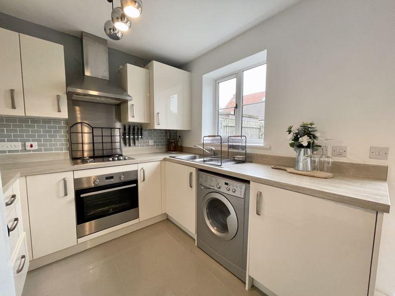 Kitchen side