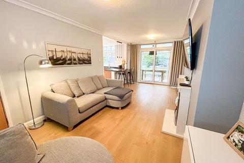 15 Moss Way, Sutton Coldfield, B74 2BT