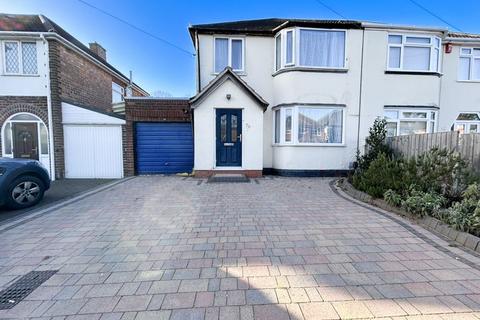 3 bedroom semi-detached house for sale - George Frederick Road, Sutton Coldfield, B73 6TD