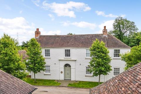 4 bedroom detached house for sale, Bekesbourne Lane, Canterbury