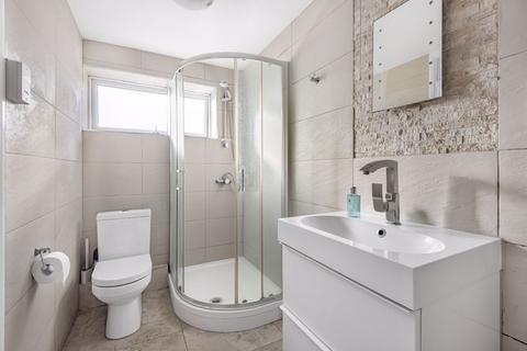 98 Mintern Close, London, N13 5SY