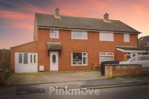 3 bedroom semi-detached house for sale, Fernleigh Road, Caldicot - REF#00019857
