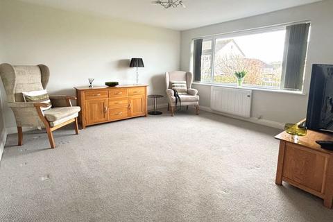 2 bedroom semi-detached bungalow for sale, Danford Villas, Hartpury, Gloucester