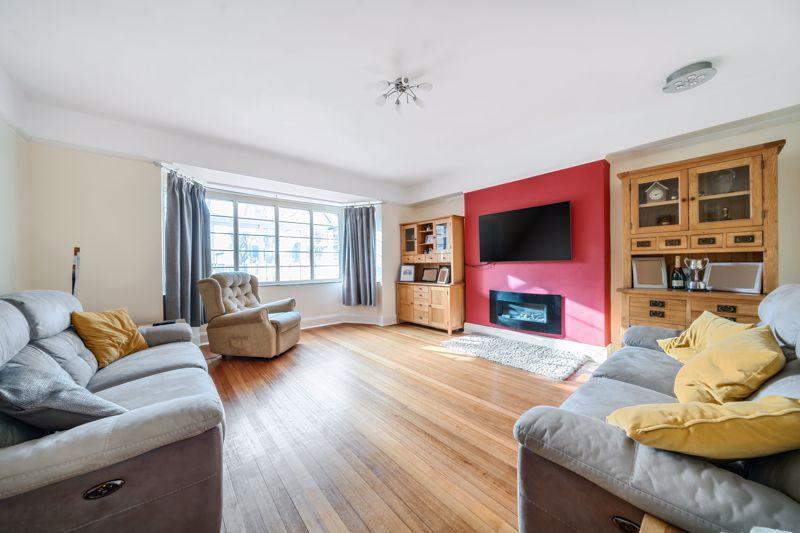 Queens Avenue, Dorchester, DT1 5 bed detached house for sale £800,000