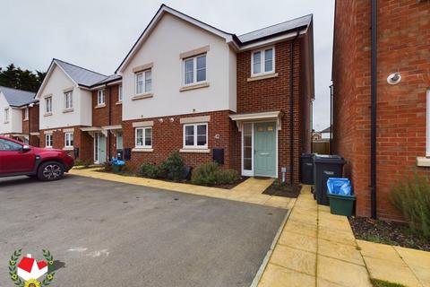 42 Dreadnaught Drive, Gloucester, GL1 5RA