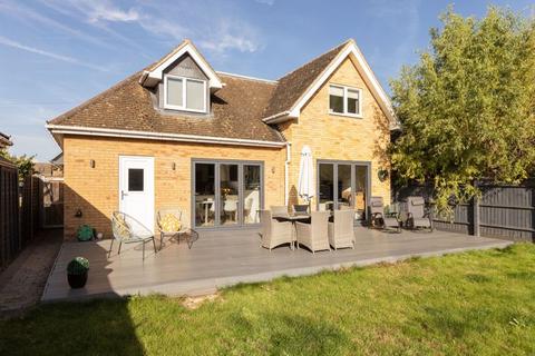 4 bedroom detached house for sale, Galley Field, Abingdon OX14