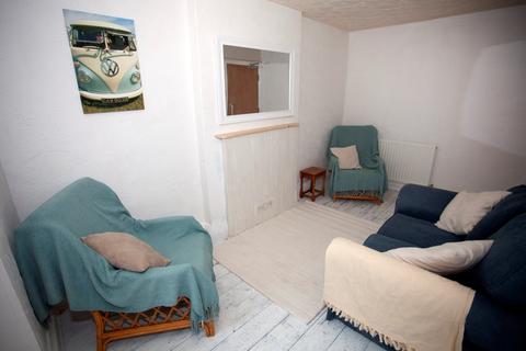 4 bedroom terraced house for sale, Upper Garth Road, Bangor, Gwynedd, LL57