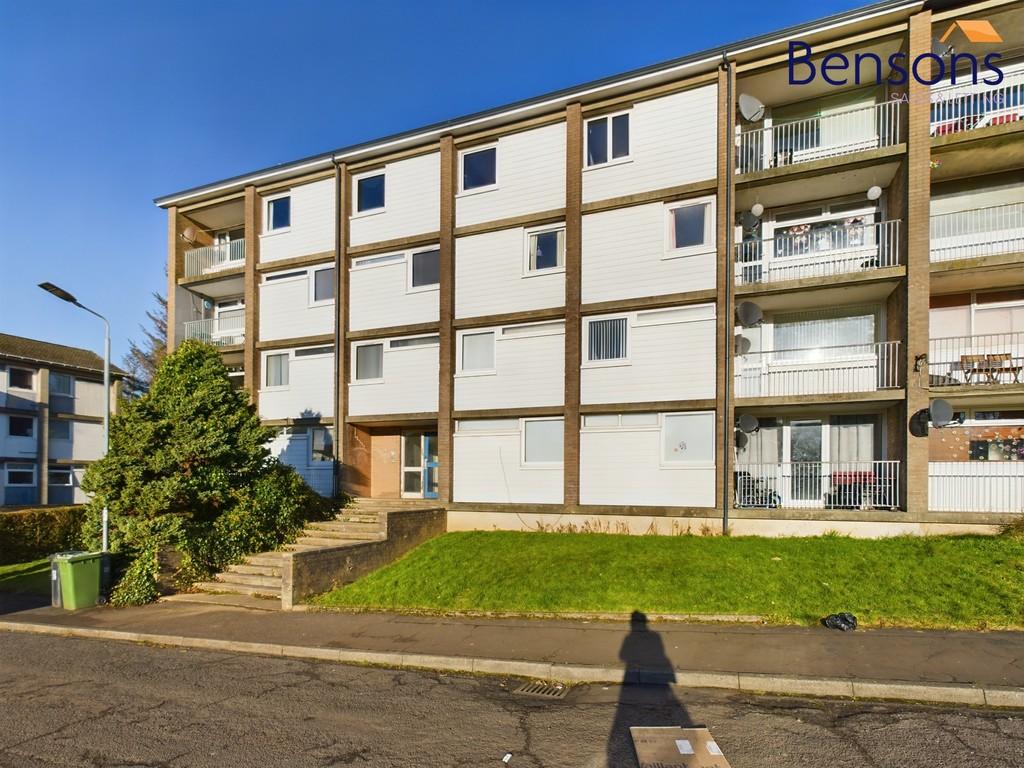 Denholm Crescent, East Kilbride G75 2 bed flat £53,000