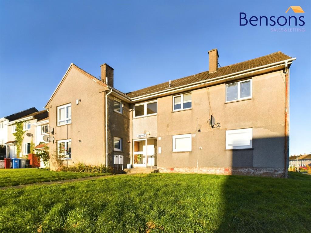 Dale Avenue, East Kilbride G75 2 bed flat £83,000