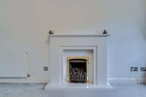 25 Cavalier Drive, Apperley Bridge, Bradford, BD10 0UF