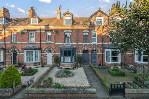 21 Bondgate Green, Ripon, HG4 1QW