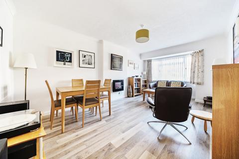 3 Paray Drive, Wells, BA5 3HW