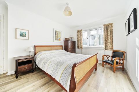 3 Paray Drive, Wells, BA5 3HW