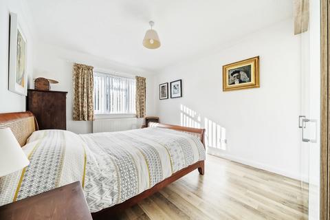 3 Paray Drive, Wells, BA5 3HW